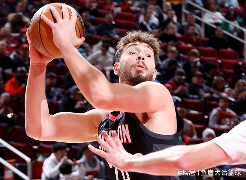 开云APP-NBA最新排名出炉!火箭稳居第四,湖人甩开一队,快船也坐收大礼